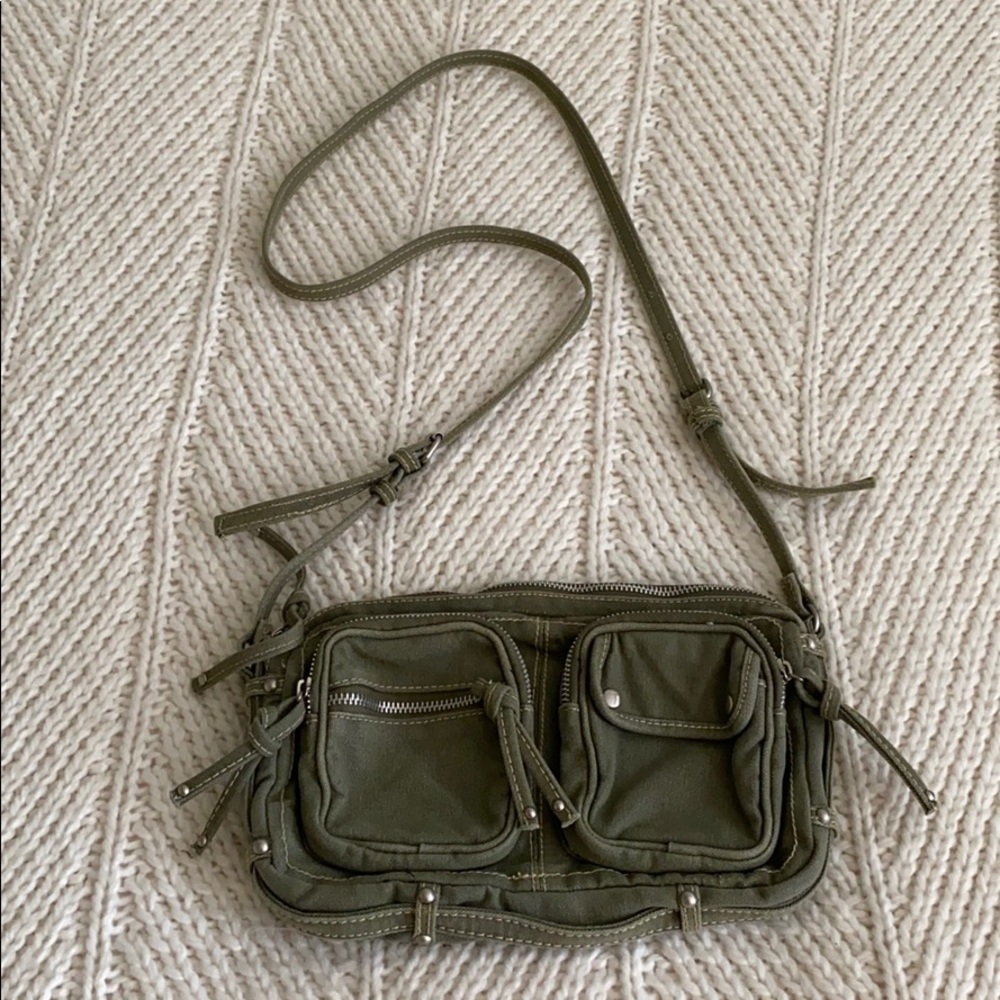 American Eagle Cross Body